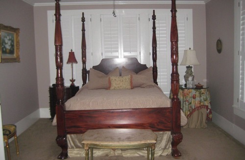 Franklin Bed & Breakfast | The Fairfax House B & B