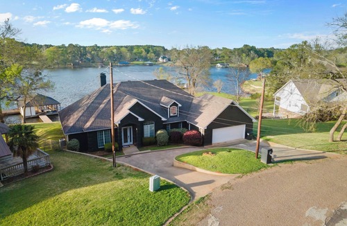 Bullard House | The Finding Place at Lake Palestine