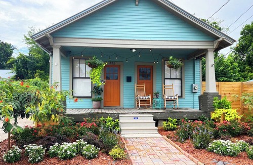 Freetown - Port Rico House | The FreeTown Roost. A Stylish 2 bedroom house in the heart of Downton.