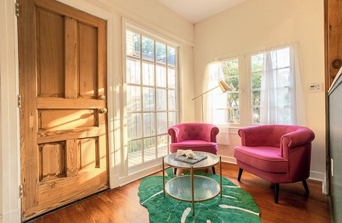 Mid City South Cottage | The Garden District Cottage - minutes from LSU and many of BR’s top restaurants