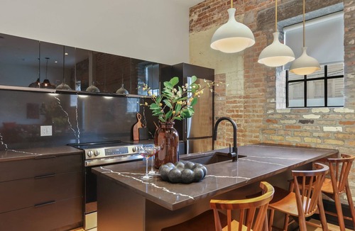 Faubourg Lafayette Hotel | The Gisele: 4BR/3BA for 8 | Pool + Streetcar Stop