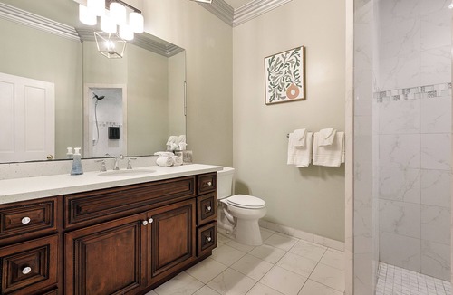 Treme Hotel | The King Oliver Guest House