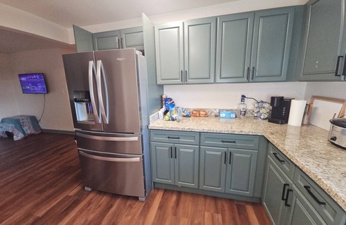 Boothville-Venice Cabin | The LA. Lodge Charming 2 Bedroom Fishing/Hunting Camp in Venice, La.