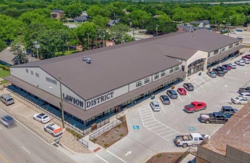 Midlothian Apartment | The Lawson District | Peony Suite