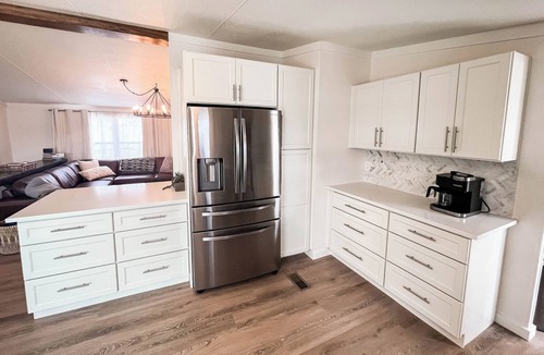 Lake Bridgeport House | The Lookout at Lakewood, Lakefront Paradise with Ultimate Entertainment, Hot Tub and Dock