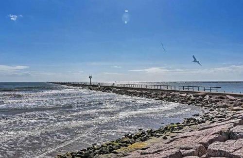 Surfside Beach Apartment | The Mark at Surfside #5