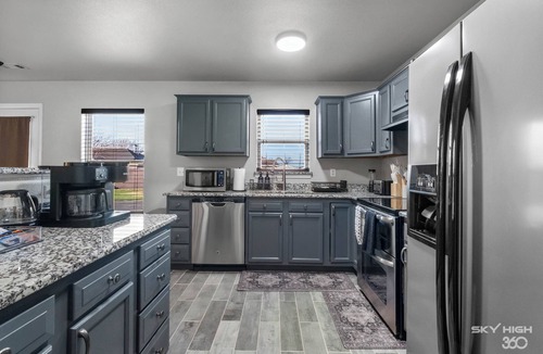 Bentonville Villa | The Naturehaus - Spacious 4-BR villa with gym/game room in fantastic Bentonville