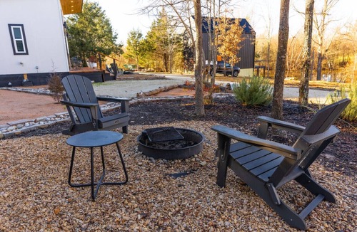 Athens House | The Pine Casita at Selah Place