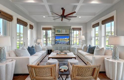 Cinnamon Shore House | The Reel Deal 222 GR