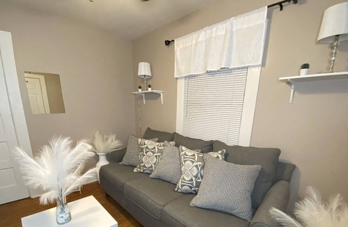 Port Allen Apartment | The sky 2 bedroom home
