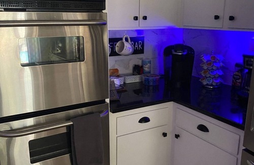 San Antonio House | The Ultimate Staycation 3-Bedroom House, San Antonio Texas with Swimming Pool,