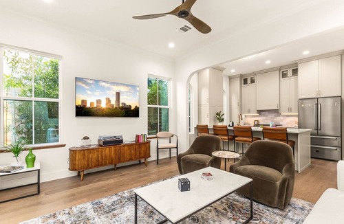 Blackshear-Prospect Hill House | The Vic on 10th Skyline Views Heated Pool 2025 Build Firepit