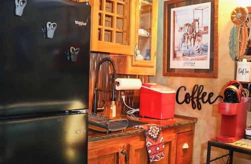 New Roads Apartment | The Wildflower Inn of False River - Kaity Rae Suite