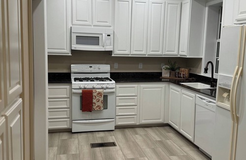 Downtown Historic House | This Charming Cottage home located in Historic Downtown Natchitoches.