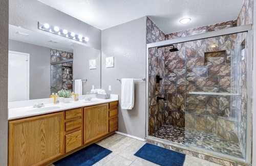 Live Oak House | This house is a 5 bedroom(s), 2.5 bathrooms, located in Live Oak, TX.