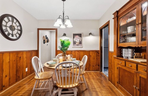 Fort Worth Cultural District House | This is Your Home Away From Home! Warm & Comfy 2BD