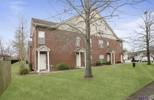 Highlands - Perkins Condo | Tiger Cove @ Brightside. Gated 3BR/2BA near LSU. Bring the entire family!