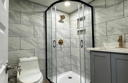 Garfield House | Tiny Private Room #3 in Shared 5BR House with Other Guests