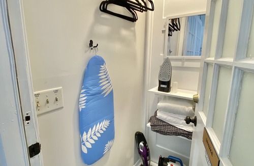 Athens Apartment | Toadhaus - Modern Studio Suite in Athens GA Residential UGA safe private patio