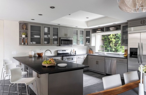 Austin House | Toro Canyon | 10-15 min to Austin | Heated/Cooled Pool + Hot Tub | Game Room