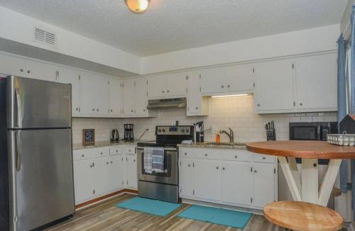 Grand Bay House | Townhomes Near the Bay - #5