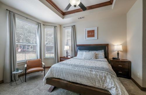 West San Antonio House | Tranquil Townhome