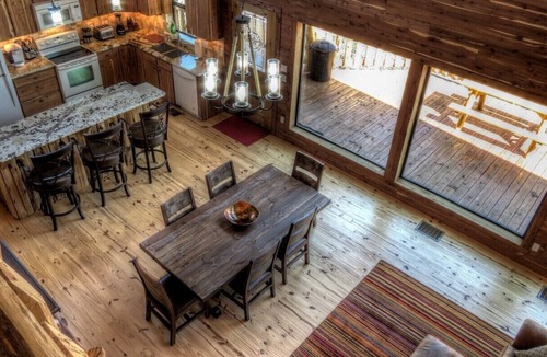 Rio Frio Cabin | Two Story Luxury Lodge A Great Family Getaway