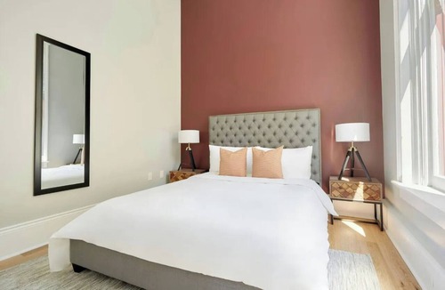 French Quarter Hotel | Two-Unit Canal Street Stay Near French Quarter + Bourbon St | The Harlequin