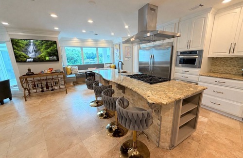 Tanglewood Estates House | Ultimate Lake Hamilton Estate 15 Bedrooms Private Resort on 8 Acres SLEEPS 53