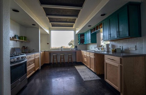 Nocona House | Unique,Eclectic, Scenic Farm, Relax in the jacuzzi tub,Nature Inspired