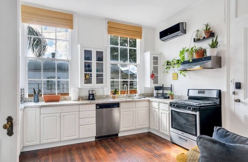 Faubourg Marigny Condo | Updated Marigny Condo with Beautiful Outdoor Patio