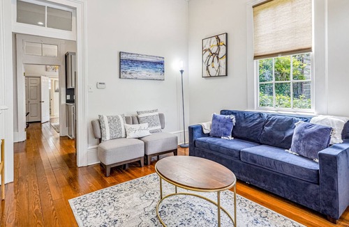 Leonidas House | Updated single-level escape with lovely patio & central AC - dog-friendly