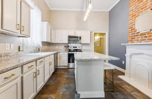 Mid-City District House | Updated Tremé Shotgun | 1 Block to Streetcar