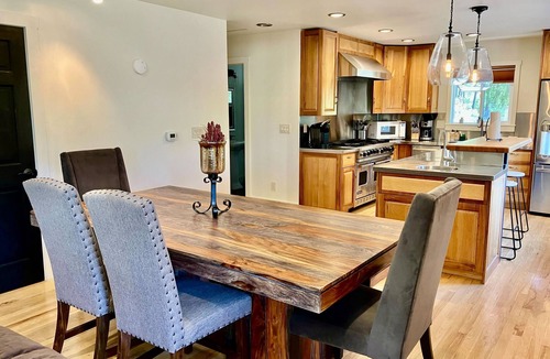Hermosa Apartment | Upper apartment with deluxe kitchen, private W/D, & great location