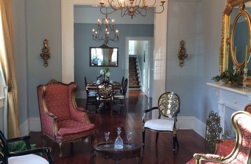 Black Pearl Apartment | UPTOWN NEAR AUDUBON PARK/ST. CHARLES AV. OSCHNER