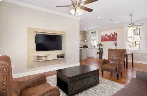 Mid-City House | VCAY-Elegant Mid-City Gem near French Quarter/Streetcar