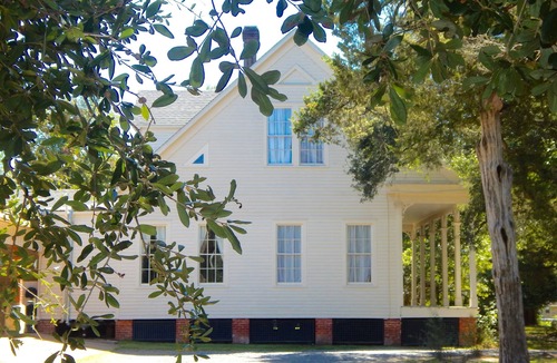 Opelousas House | Victorian Manor in the Heart of Cajun Country. 20 min North of Lafayette