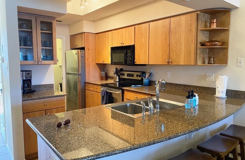 Highland Lake Estates Condo | VILLA 2302 - Top Floor Lakefront Views - Private Grill - Island Amenities