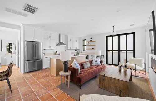 Spicewood Villa | Villa 3 | 2BR | Firepit | Pool | Hot tub | Yoga