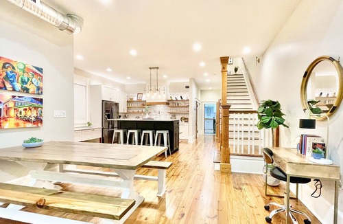 Faubourg Lafayette House | W O W! ! Designer Chic Luxury Garden District Home