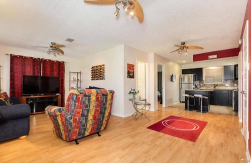 Jamaica Beach House | Wait 'N Sea - STR25-000243: Unwind with the family at this peaceful getaway