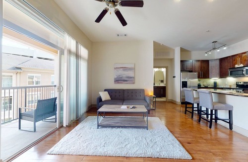 Texas Medical Center Apartment | Walk to NRG Stadium-Luxury 2BR World Cup Stay-FIFA