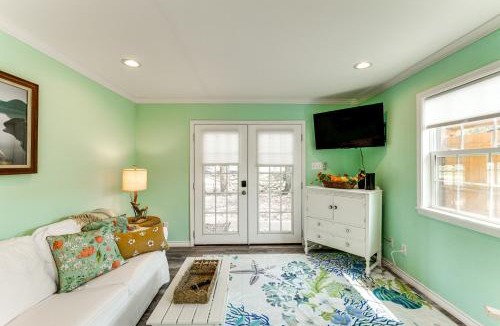 Rockport House | Walk to Pier & Dining: Central Rockport Cottage