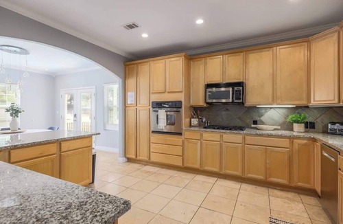 Bouldin House | Walkable South Congress Home + Guest House