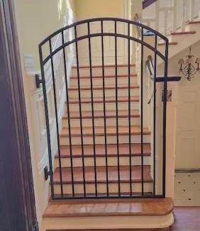 Faubourg Livaudais Apartment | Walker Mansion on St Charles Ave - Unit 4