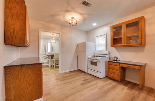 Westlake House | Walking Distance to Casino: Home in Westlake!