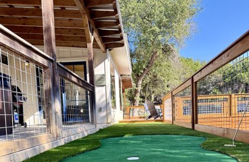 Dripping Springs House | Wanderin Star Farms - Shangri La