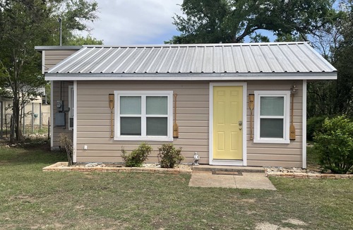 Whitney House | Water front Lake Whitney cottage with great views and Water access!