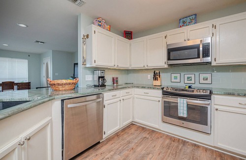 Rockport House | Waterfront 3BR/3BA on Copano Bay w/Private Fishing Pier