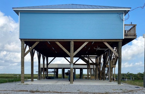 Pointe A La Hache House | ⭐️Waterfront fishing camp. Come on down to Happy Jack⭐️
